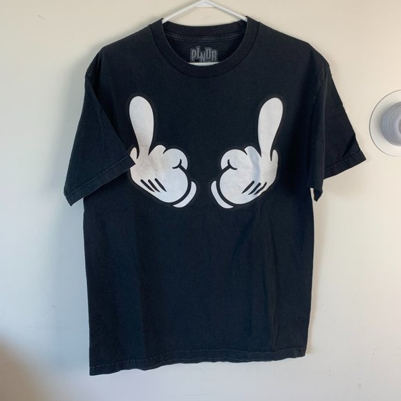 PLNDR Other - PLNDR Middle Finger Shirt